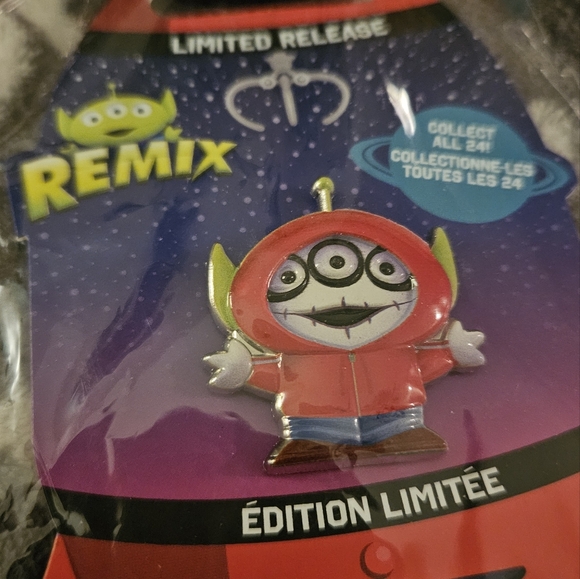 Disney Pixar Remix Limited Edition Coco Miguel pin - Picture 1 of 4